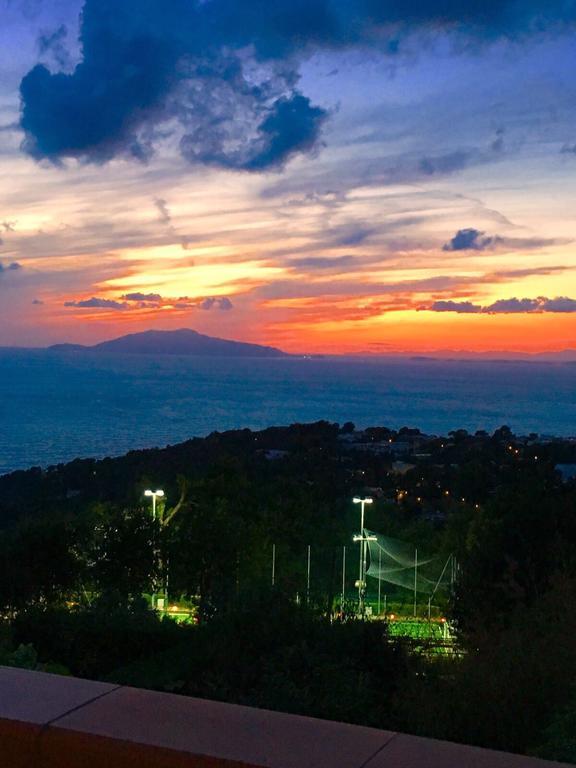 Il Grappolo Anacapri (Isola di Capri)